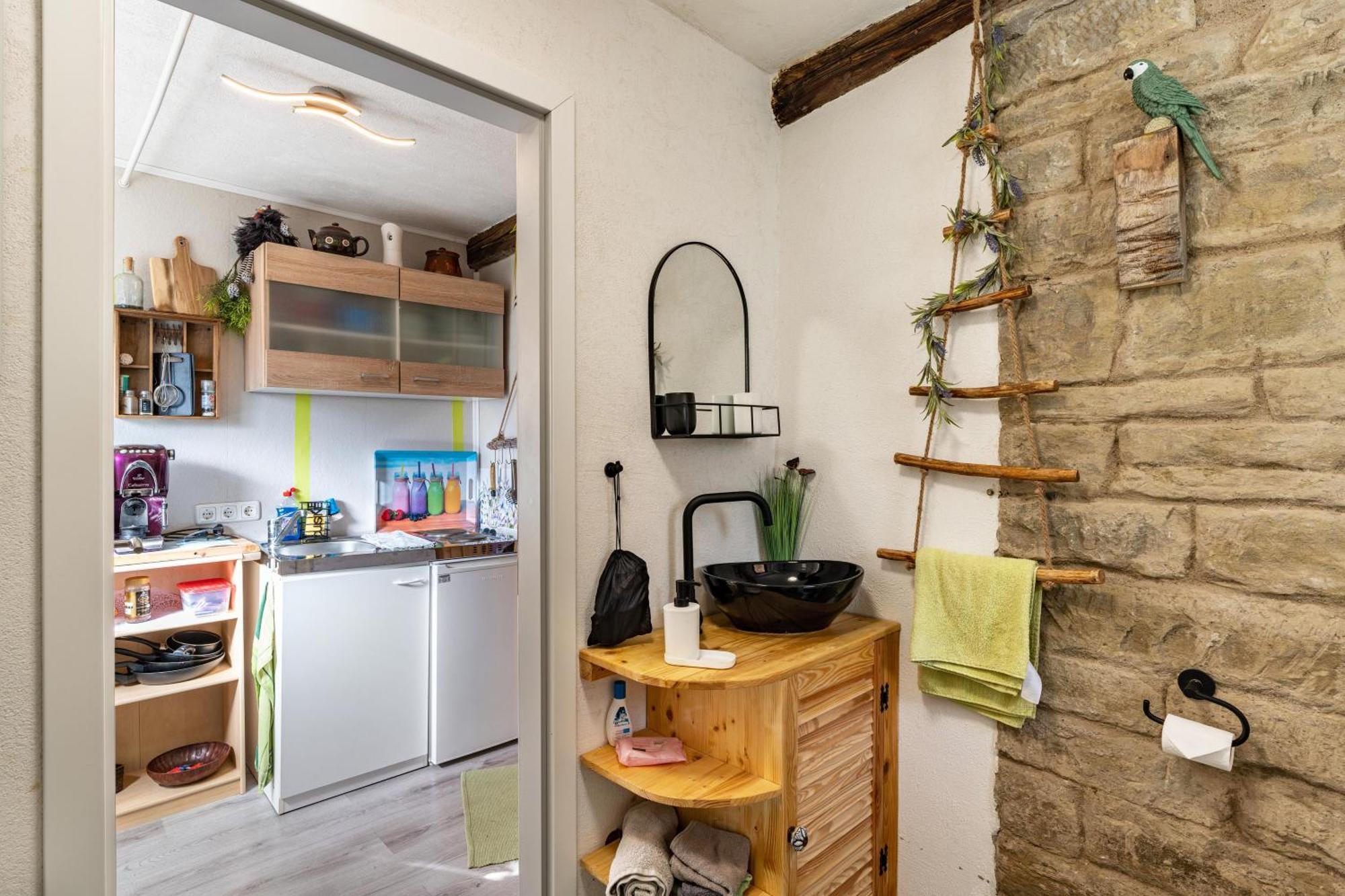 Hobbit Lounge Apartamento Eppingen Exterior foto